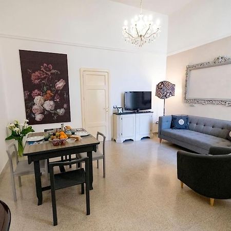 Mary'S House Appartement Lecce Buitenkant foto