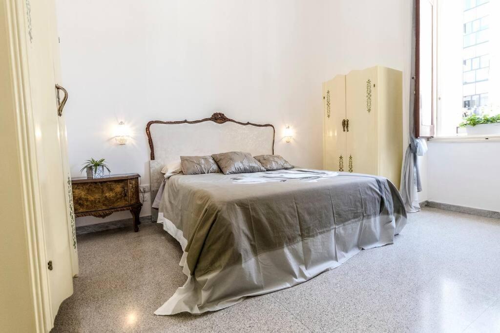Mary'S House Appartement Lecce Buitenkant foto